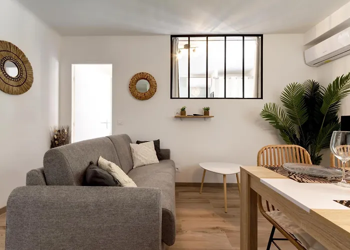 016- T2 Tropisme, Appart 1 Chambre,Clim,Wifi,Parking