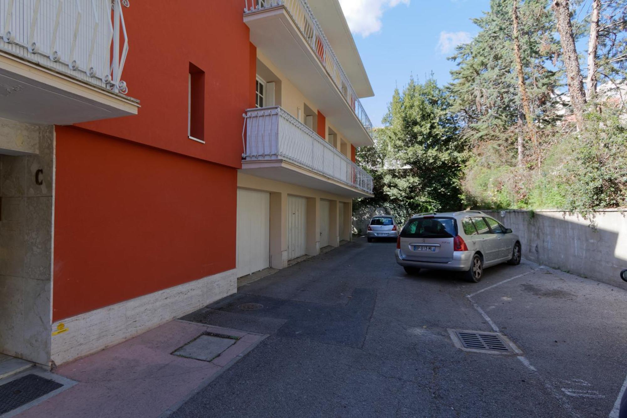 Apartamento 016- T2 Tropisme, 1 Chambre,clim,wifi,parking