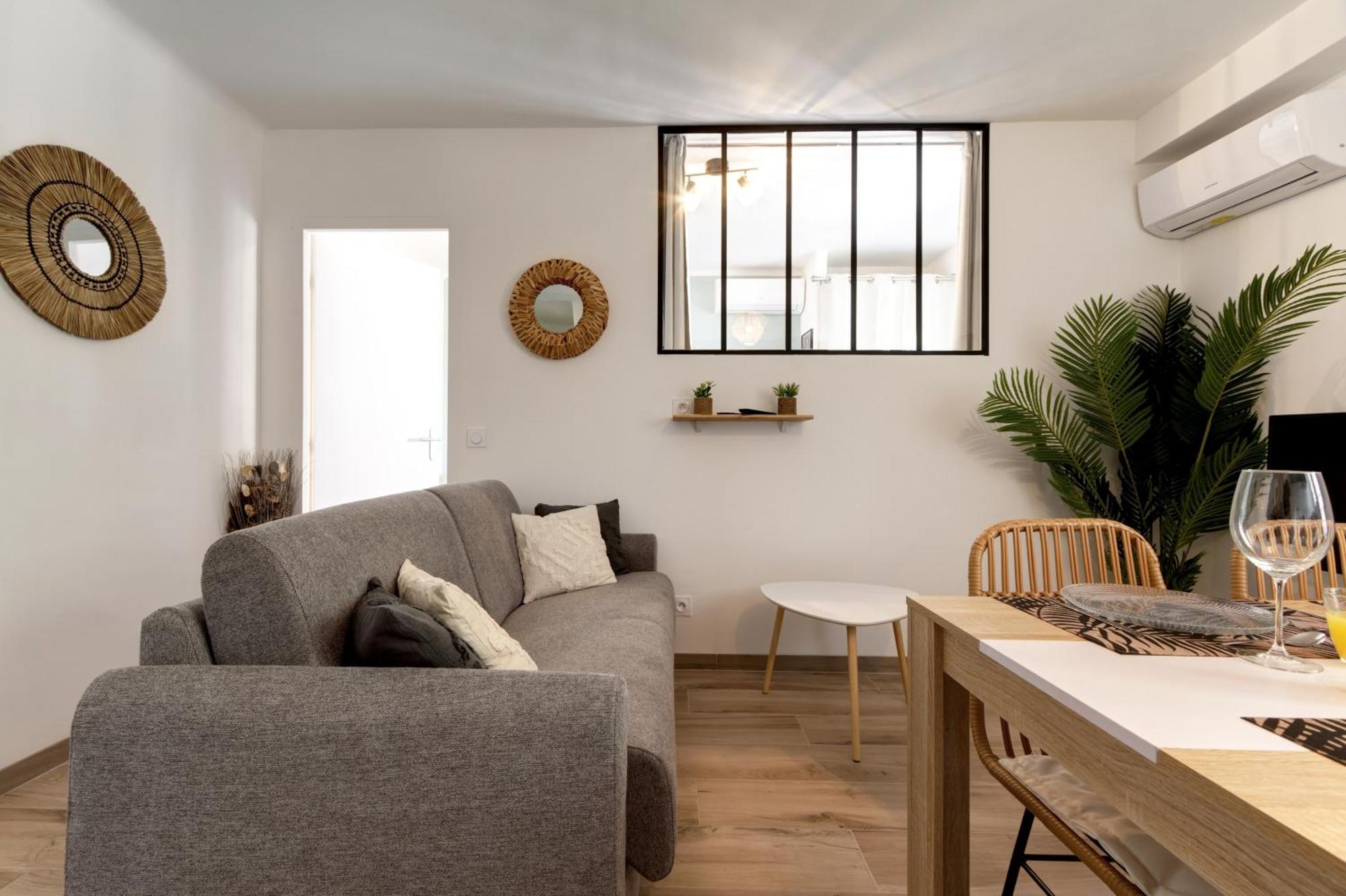 016- T2 Tropisme, 1 Chambre,clim,wifi,parking * Montpellier